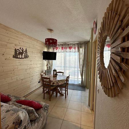 Superbe appartement à 50m des pistes parking privé Fontcouverte-la-Toussuire Exterior foto